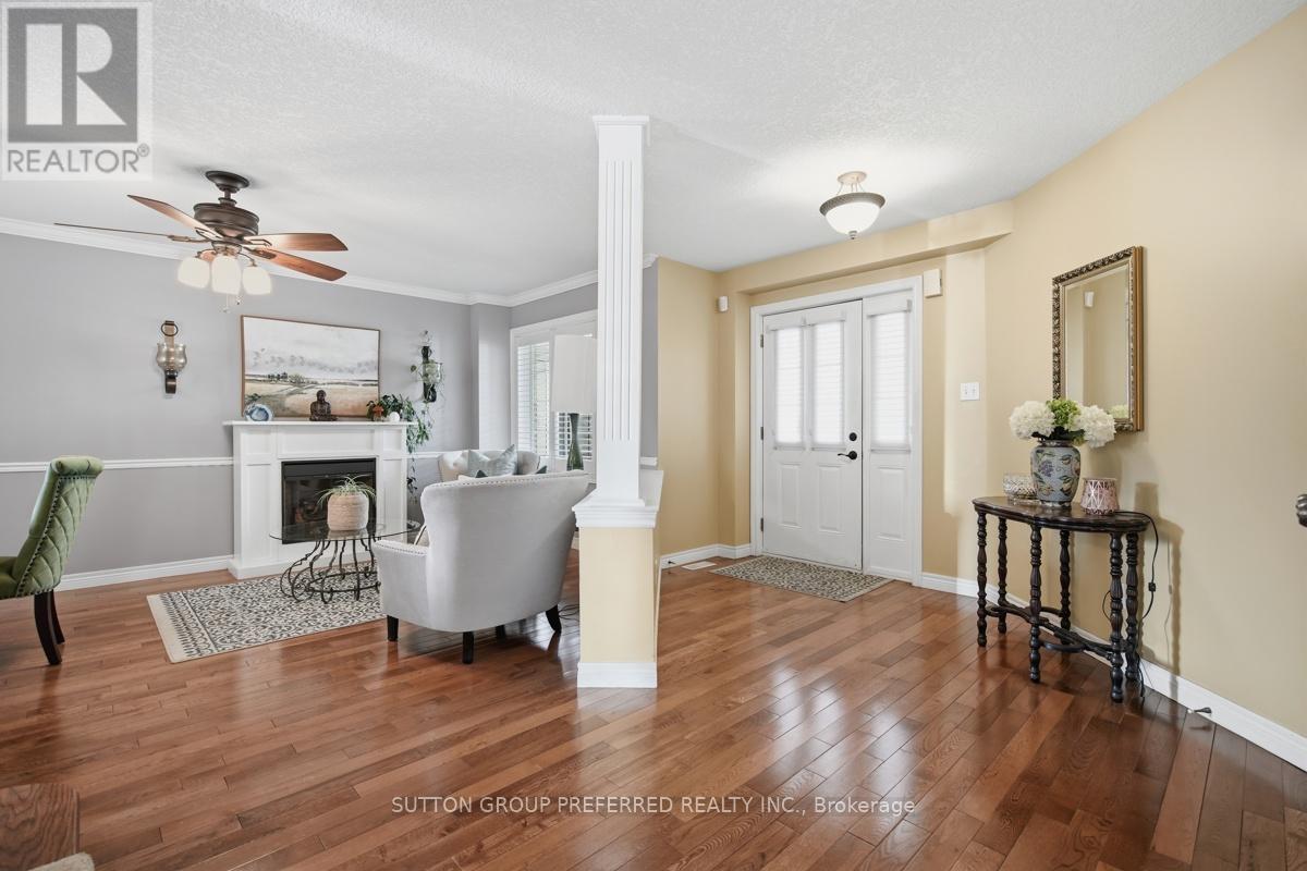 748 APRICOT DRIVE - 4