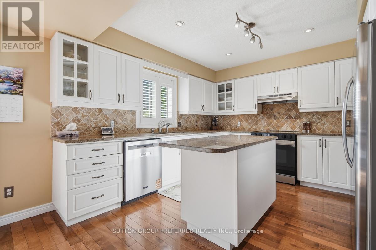 748 APRICOT DRIVE - 7