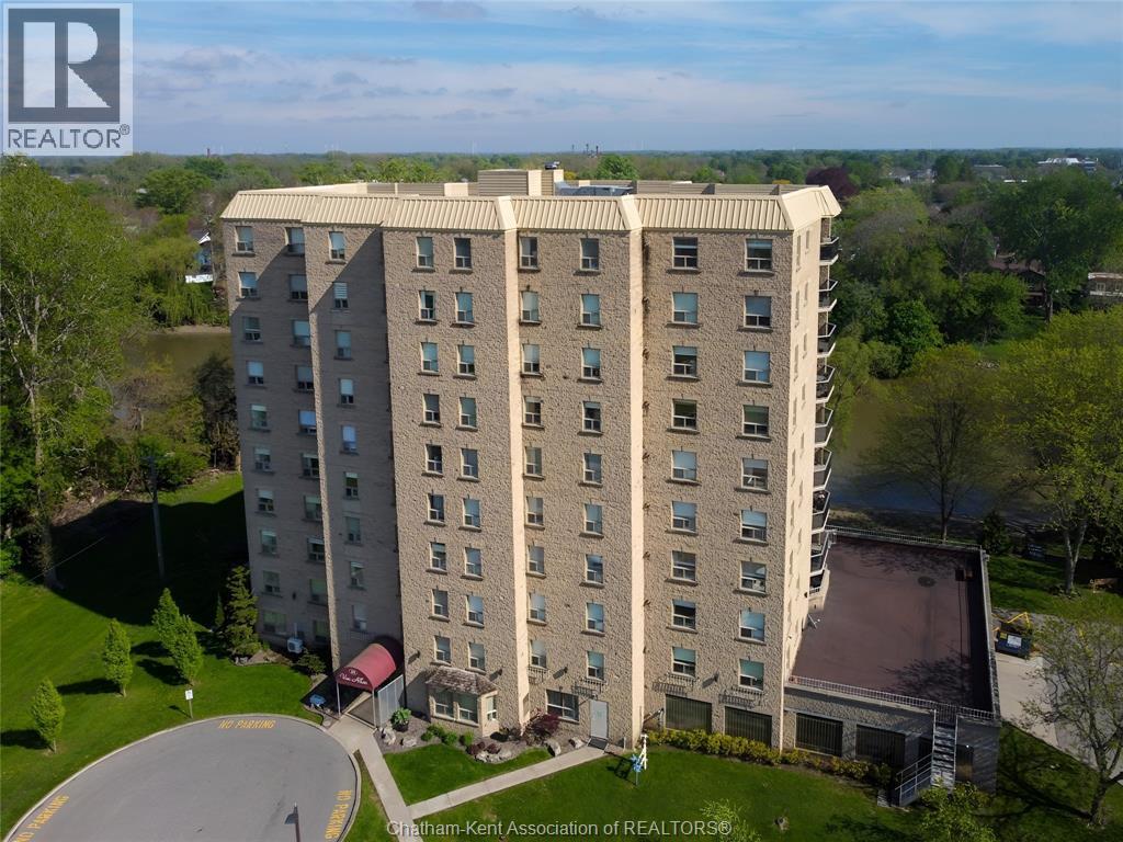 10 VAN ALLEN AVENUE - 2