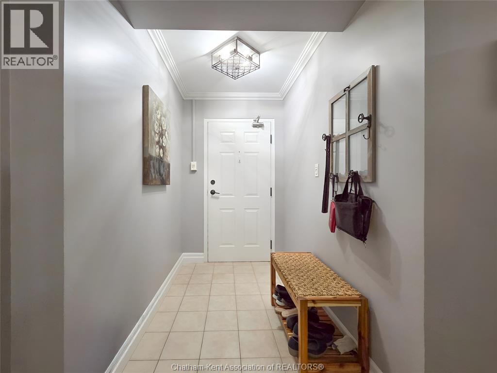 10 VAN ALLEN AVENUE - 21