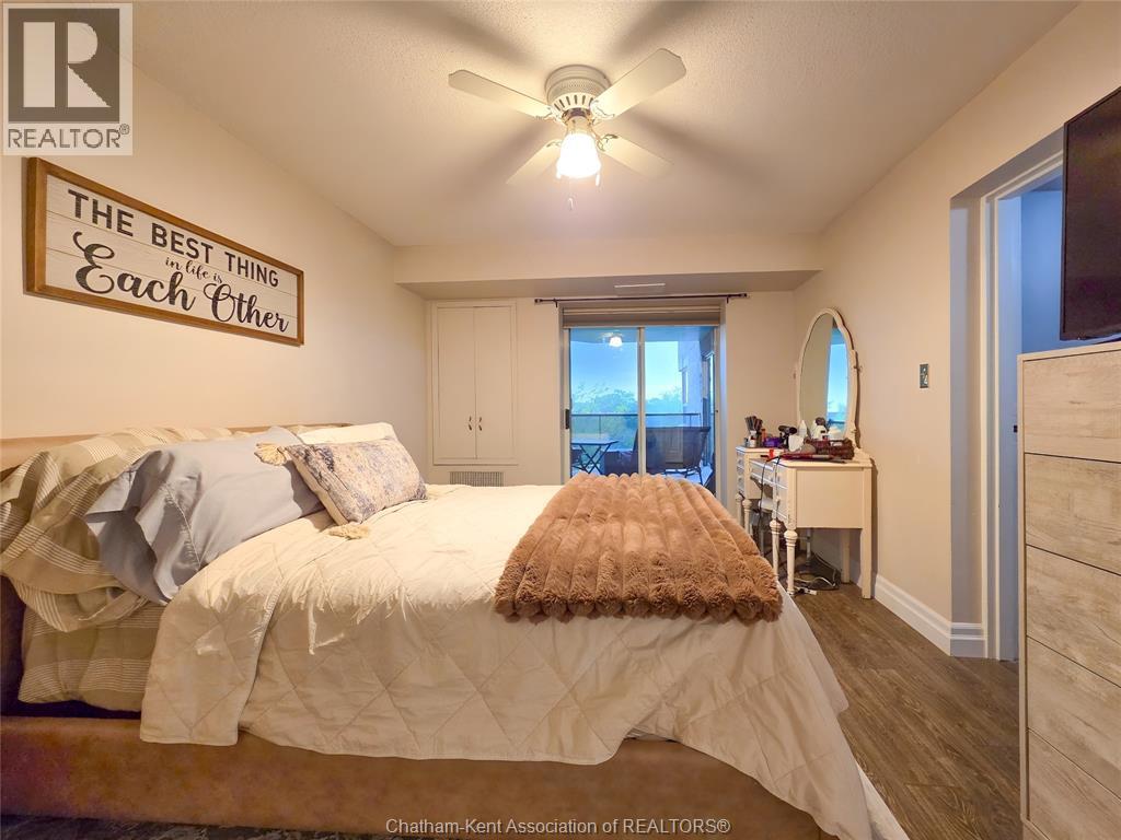10 VAN ALLEN AVENUE - 22