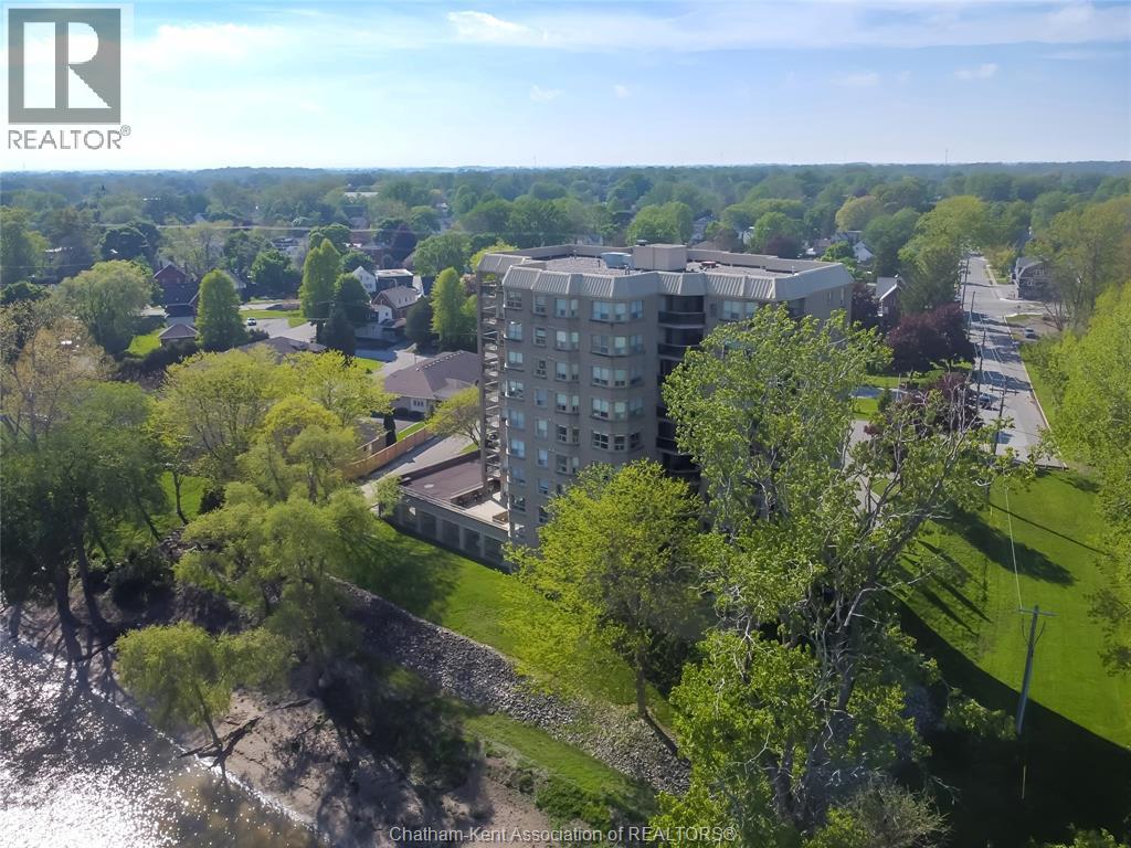 10 VAN ALLEN AVENUE - 37