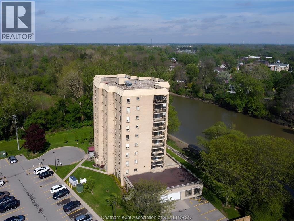 10 VAN ALLEN AVENUE - 4