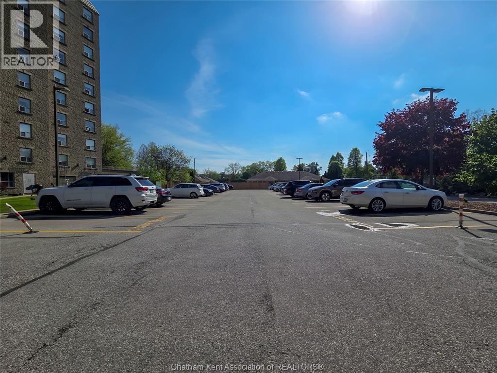 10 VAN ALLEN AVENUE - 41