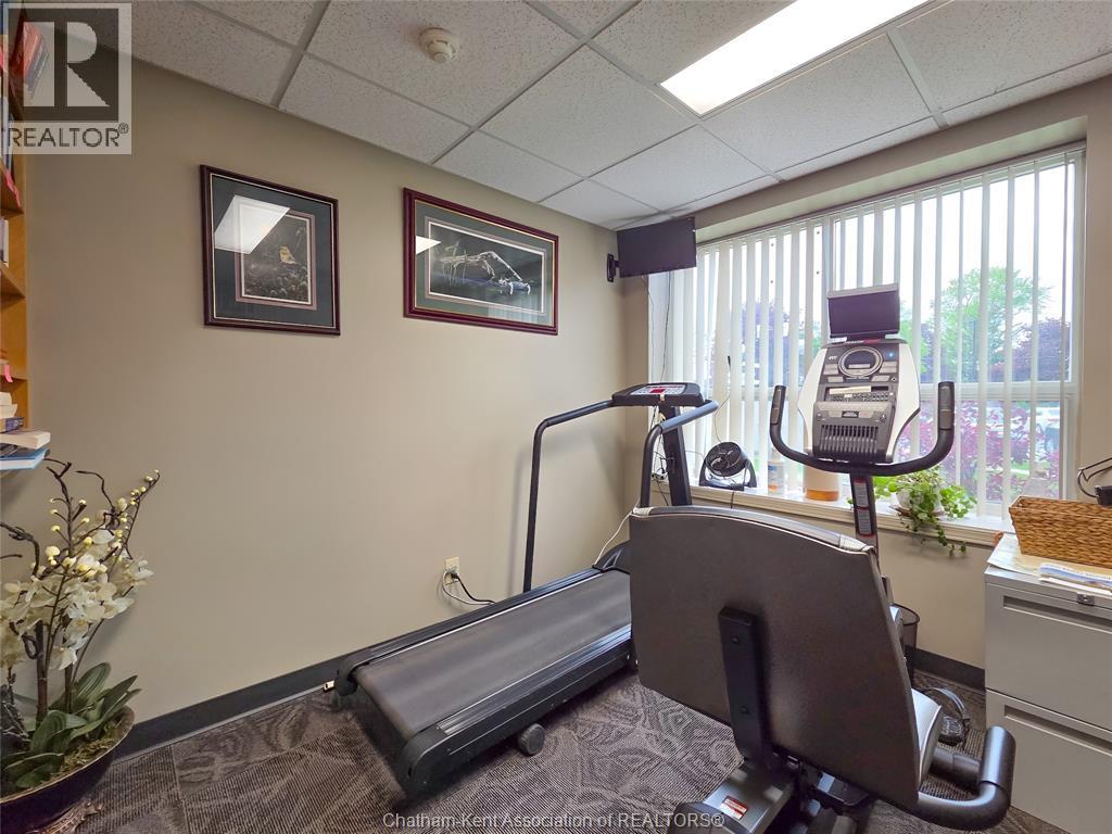 10 VAN ALLEN AVENUE - 43
