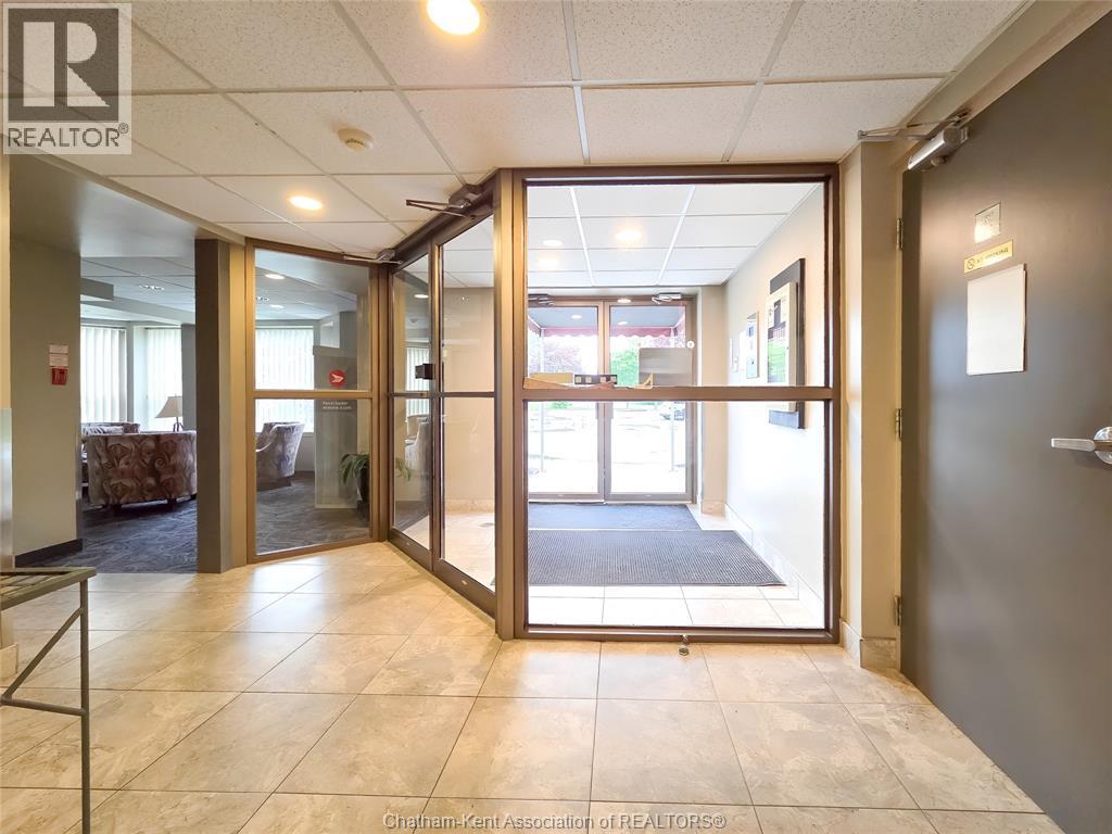 10 VAN ALLEN AVENUE - 50