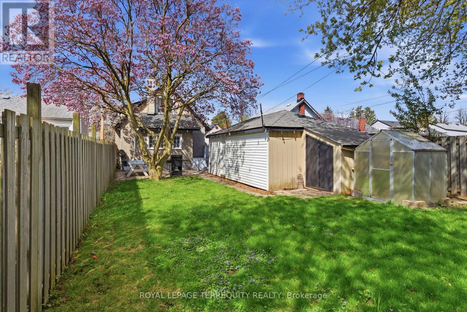 253 OSHAWA BOULEVARD S - 45