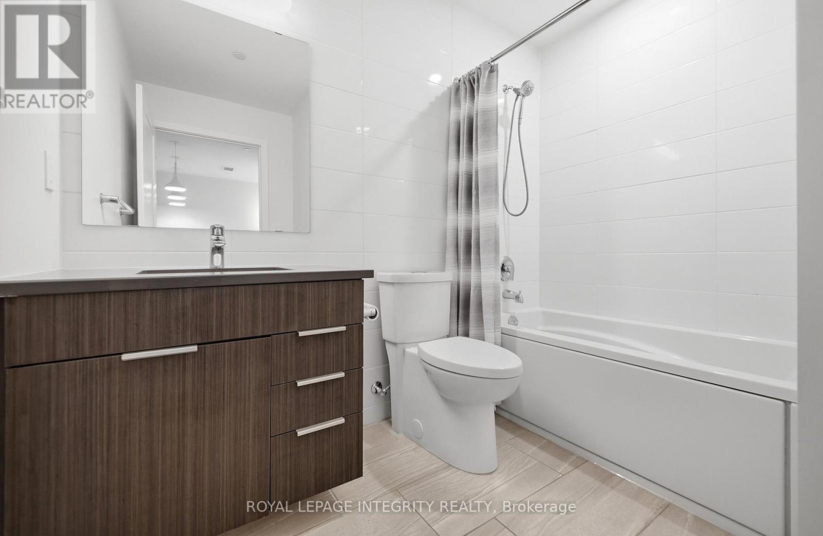 #612 530 DE MAZENOD AVENUE - 25