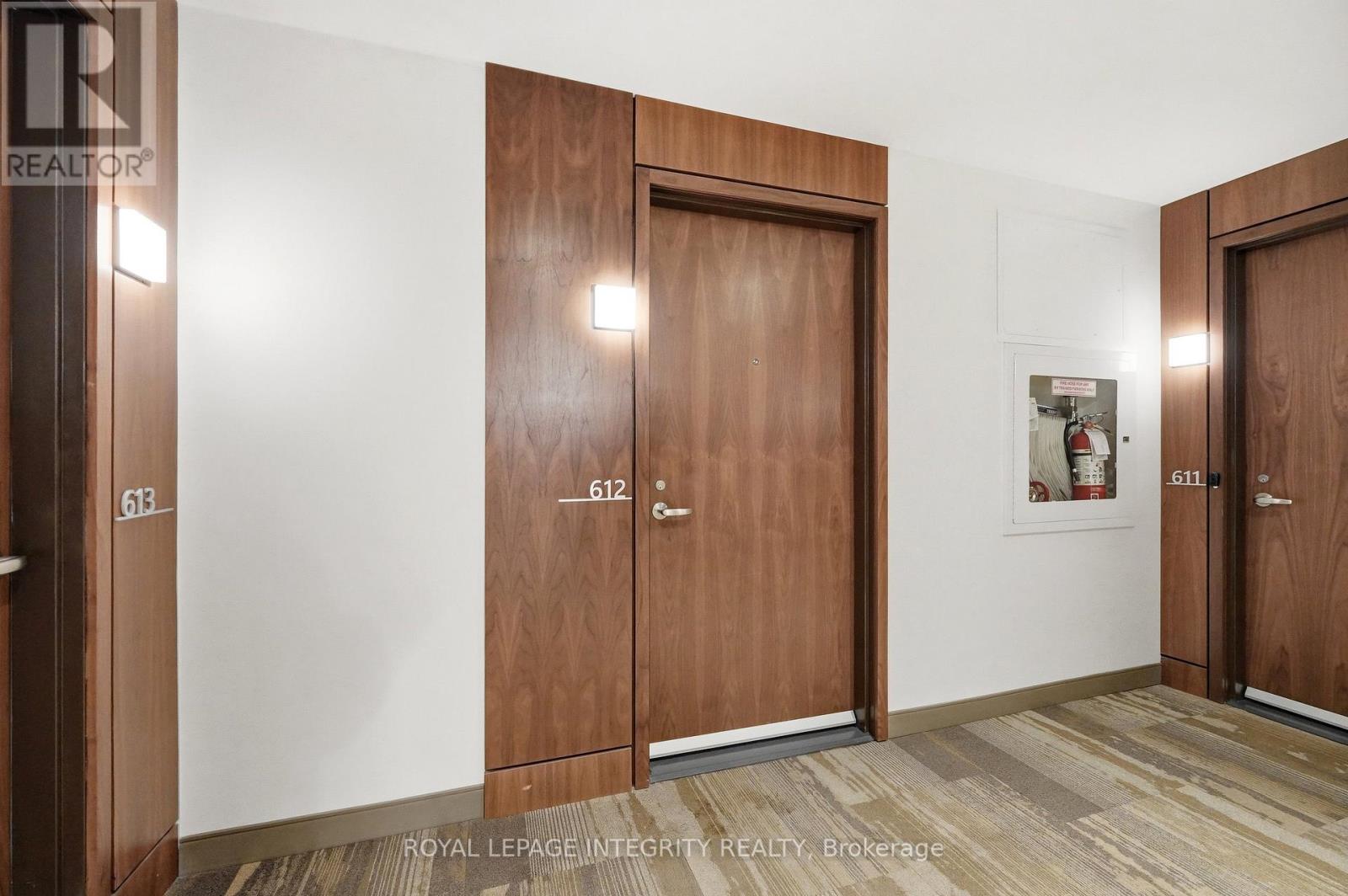 #612 530 DE MAZENOD AVENUE - 6