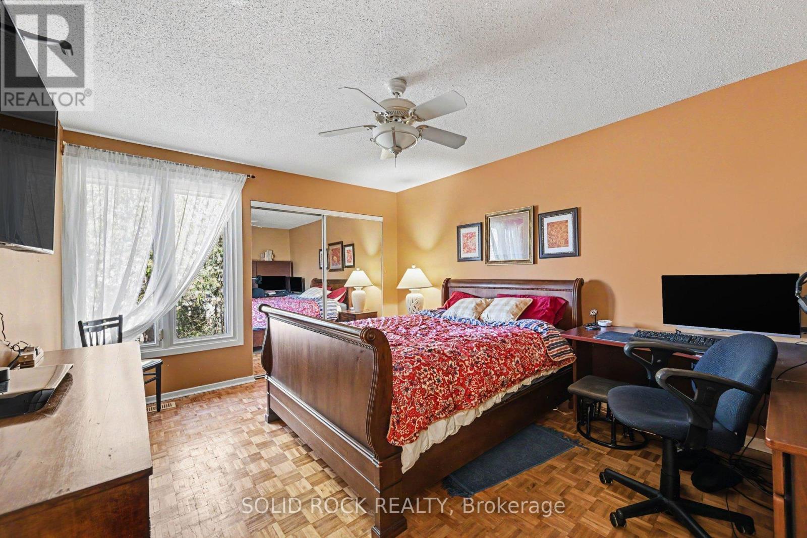 29 JACKSON COURT - 17