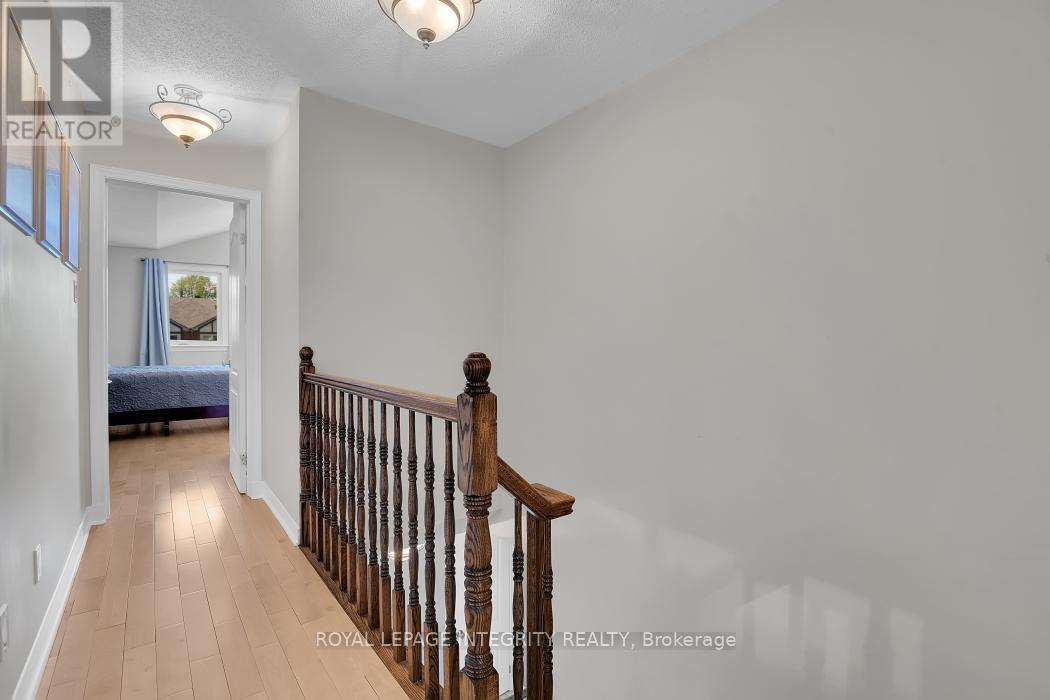 97 GRENADIER WAY - 16