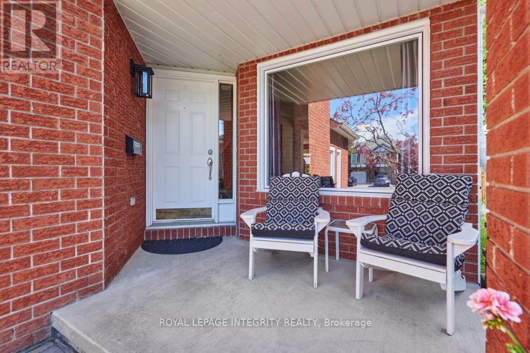 97 GRENADIER WAY - 2