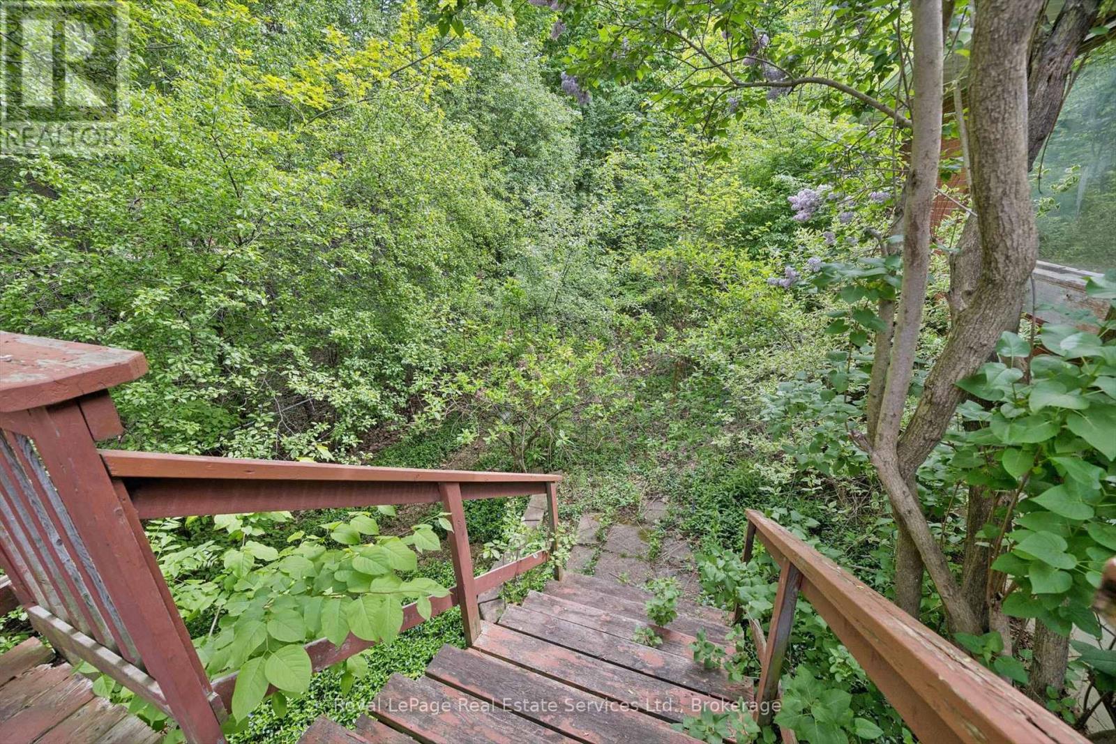 1118 MELVIN AVENUE - 10
