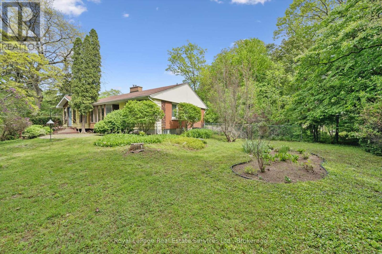 1118 MELVIN AVENUE - 7
