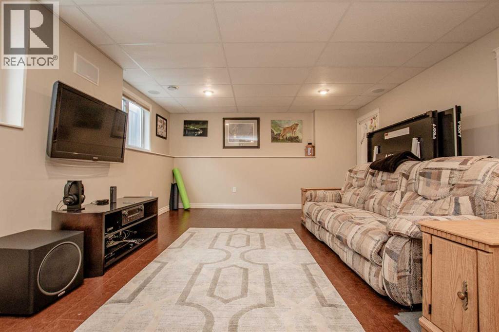 7013 115 Street - 20