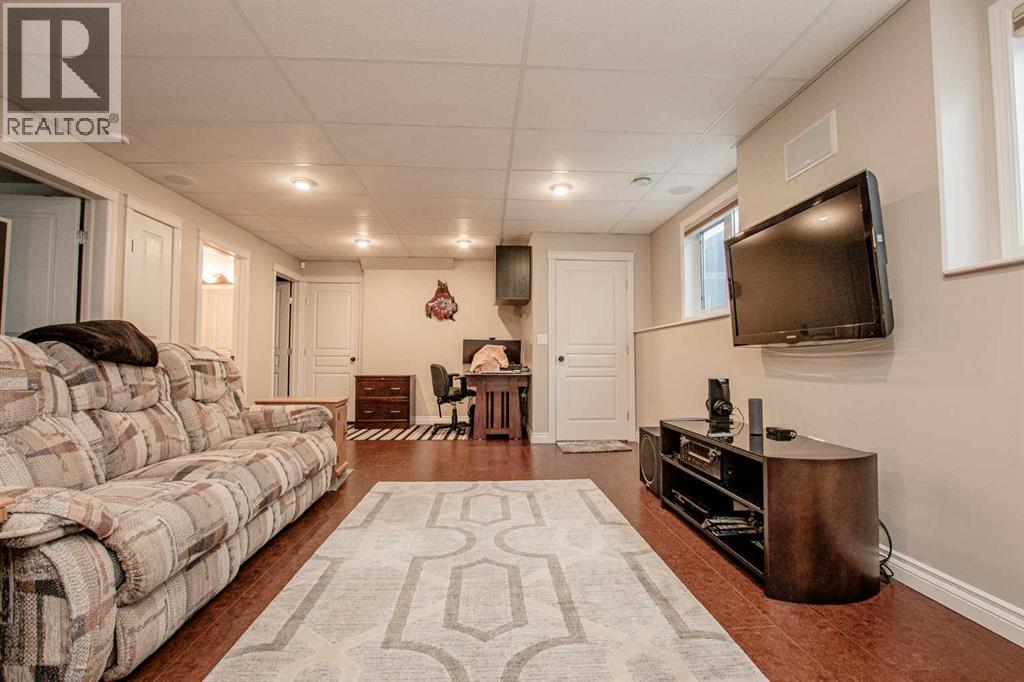 7013 115 Street - 22