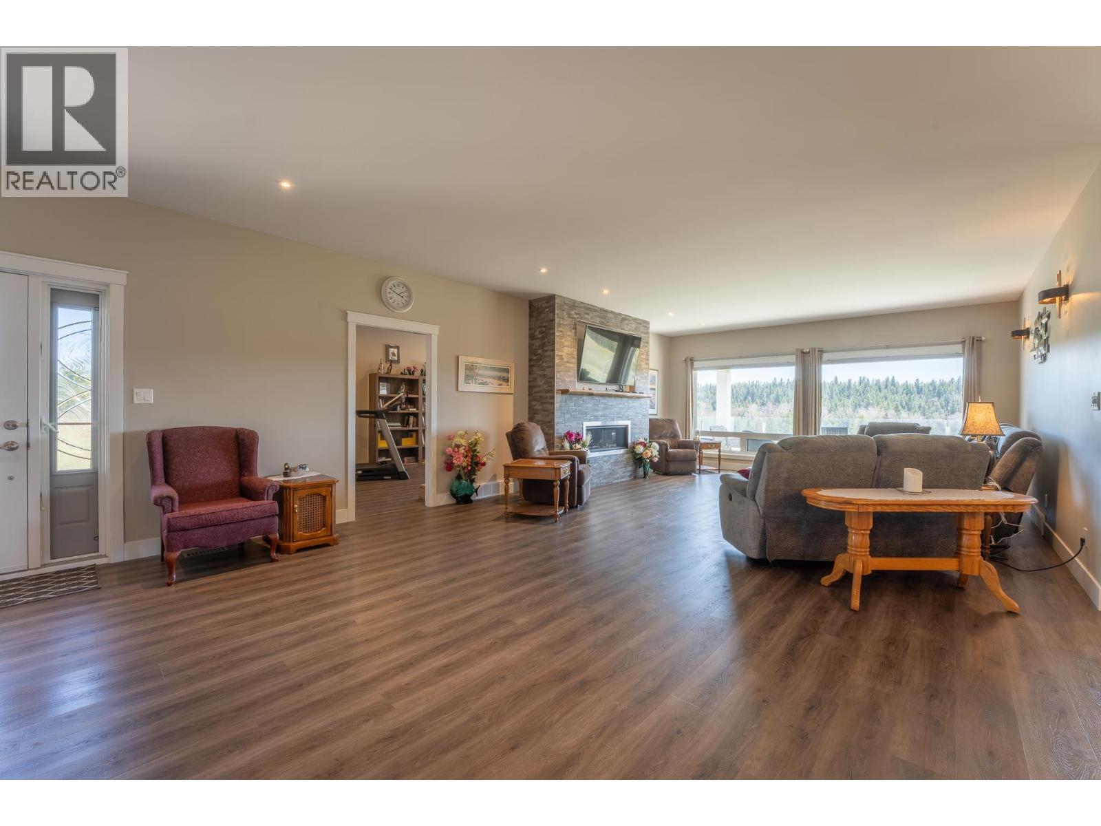 4898 TELQUA DRIVE - 30