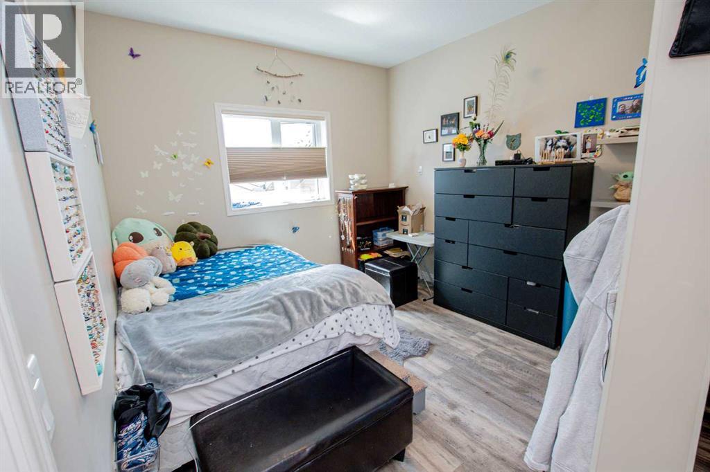 7013 115 Street - 11