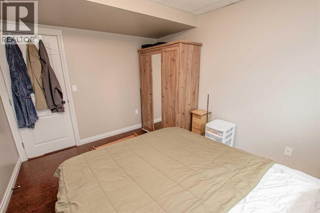 7013 115 Street - 29