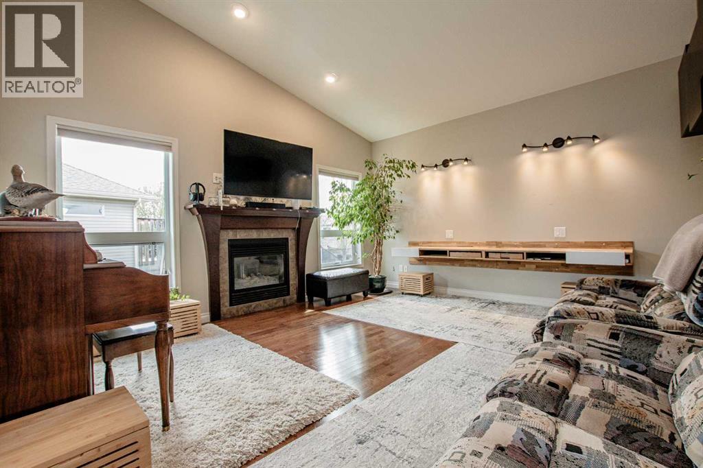 7013 115 Street - 8