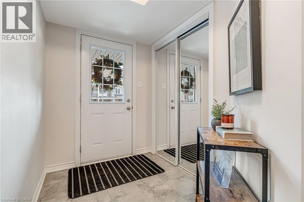 26 HISCOTT Drive, Waterdown, Ontario, L8B0A3 — Photo 31