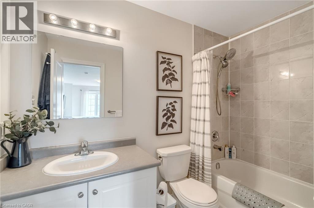 26 HISCOTT Drive, Waterdown, Ontario, L8B0A3 — Photo 29