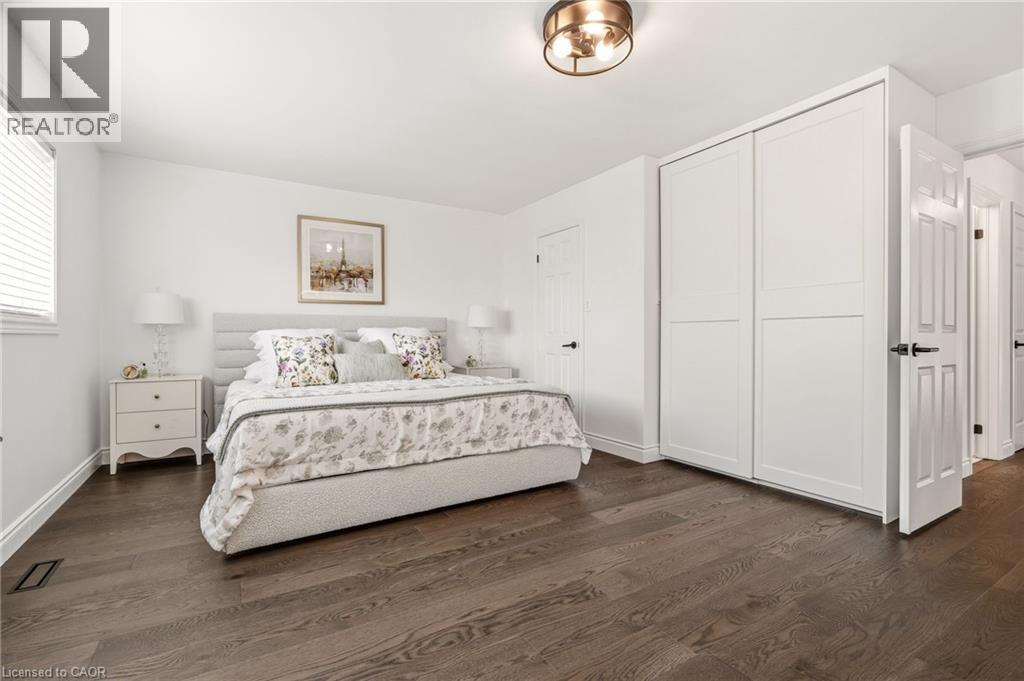 1379 LIVERPOOL Street - 29