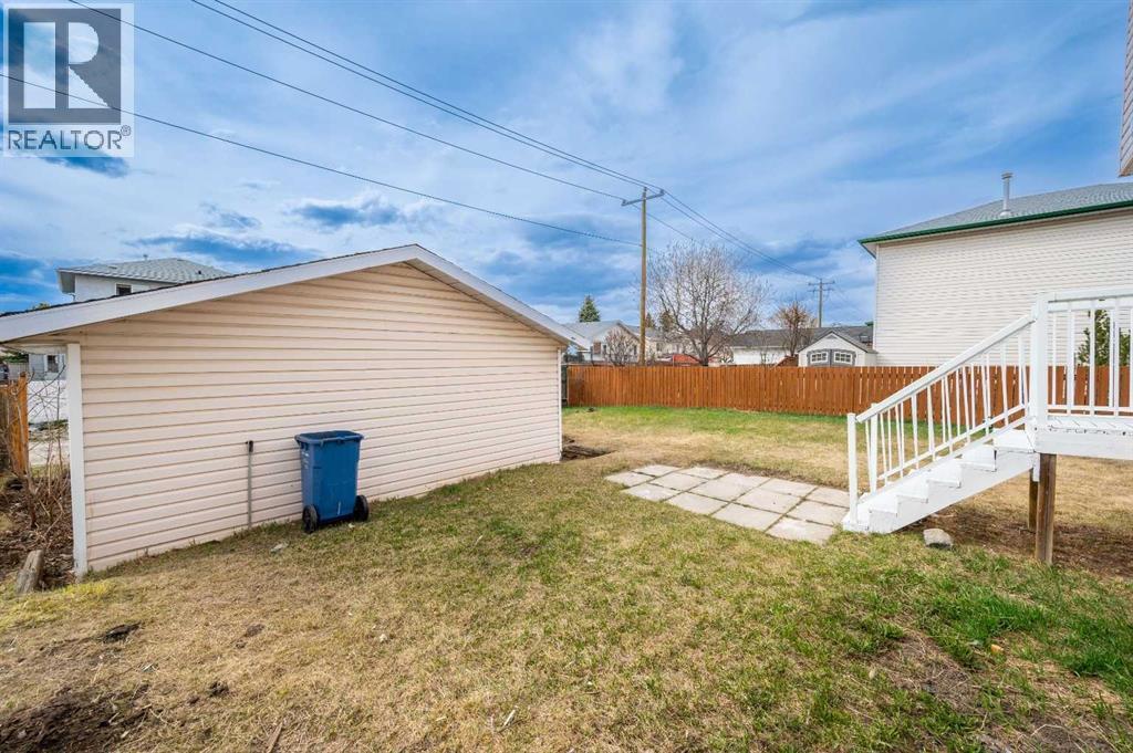 88 Applemont Close SE - 39