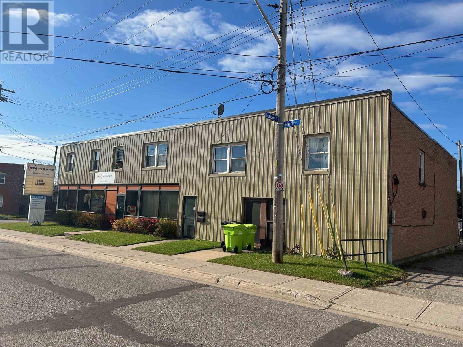 281 North ST, Sault Ste. Marie — photo 2