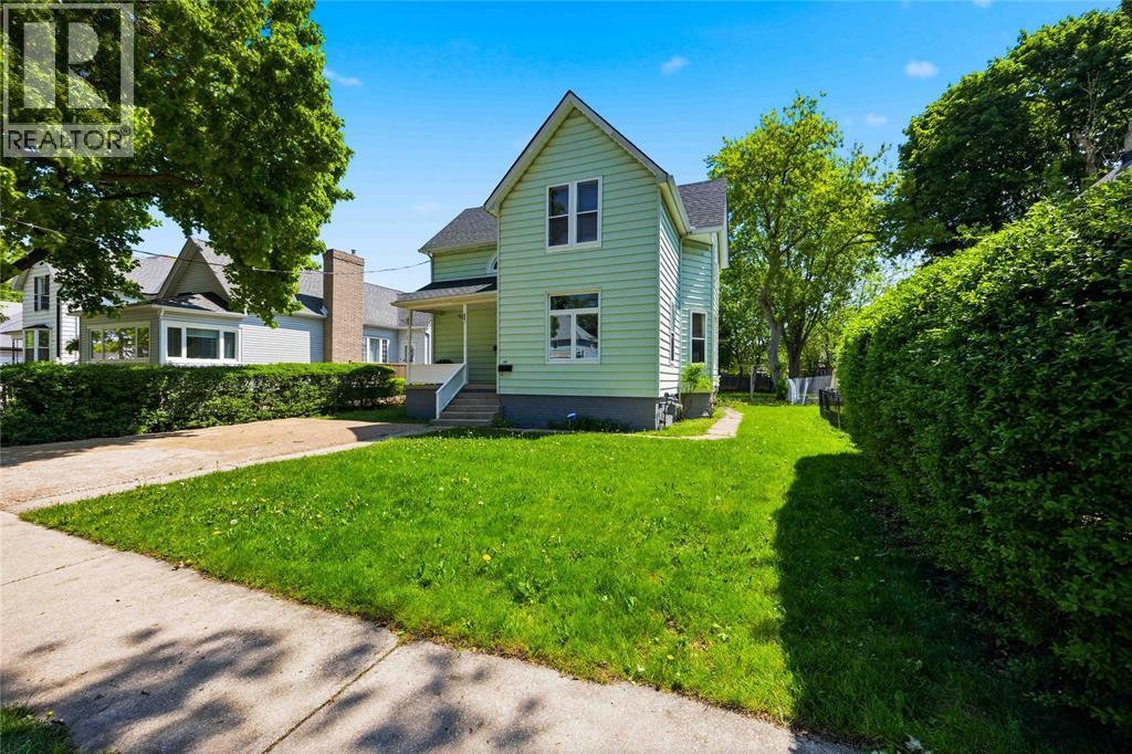 394 Palmerston STREET South - 3