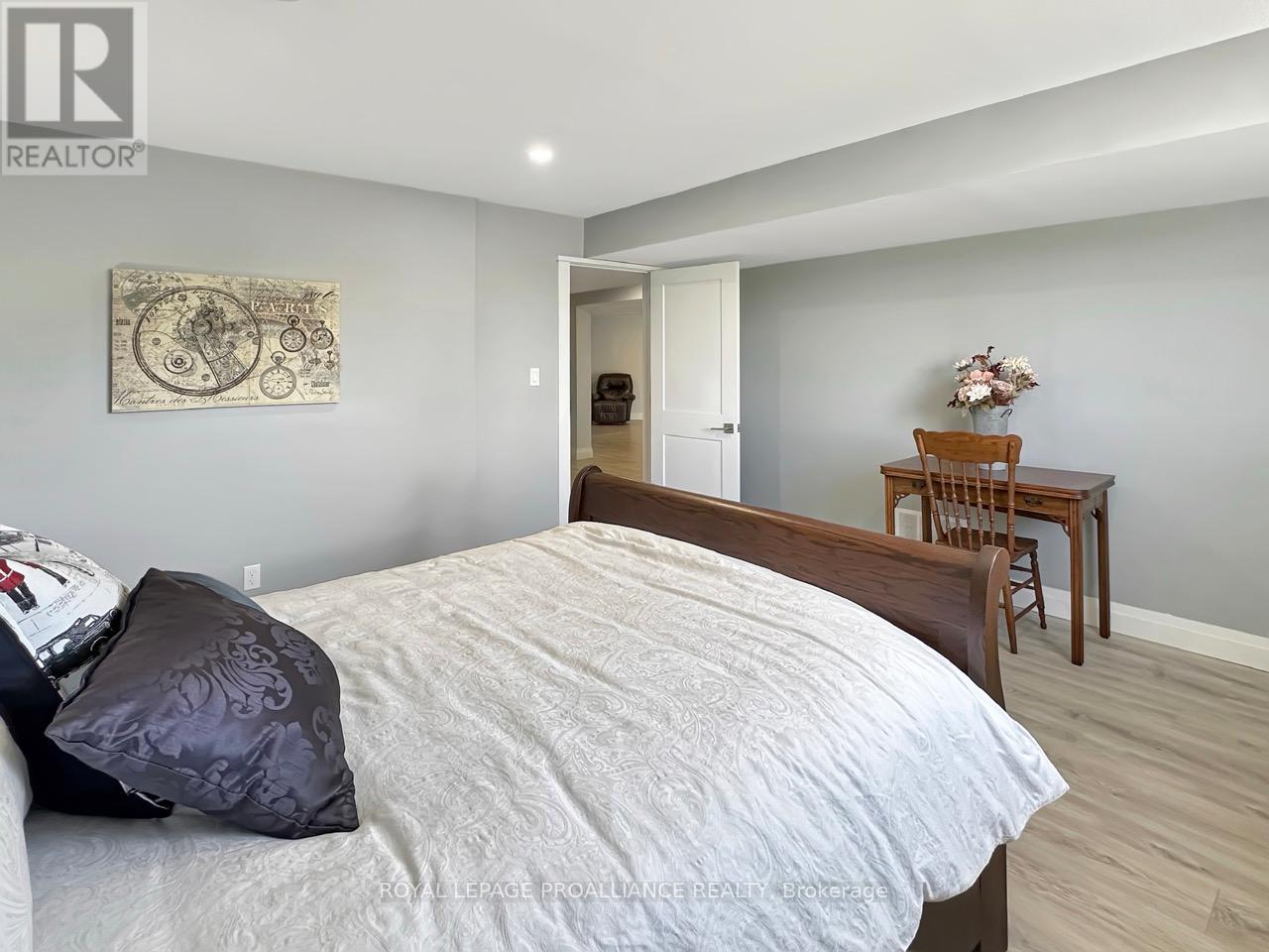 209 SCHRIVER ROAD - 33
