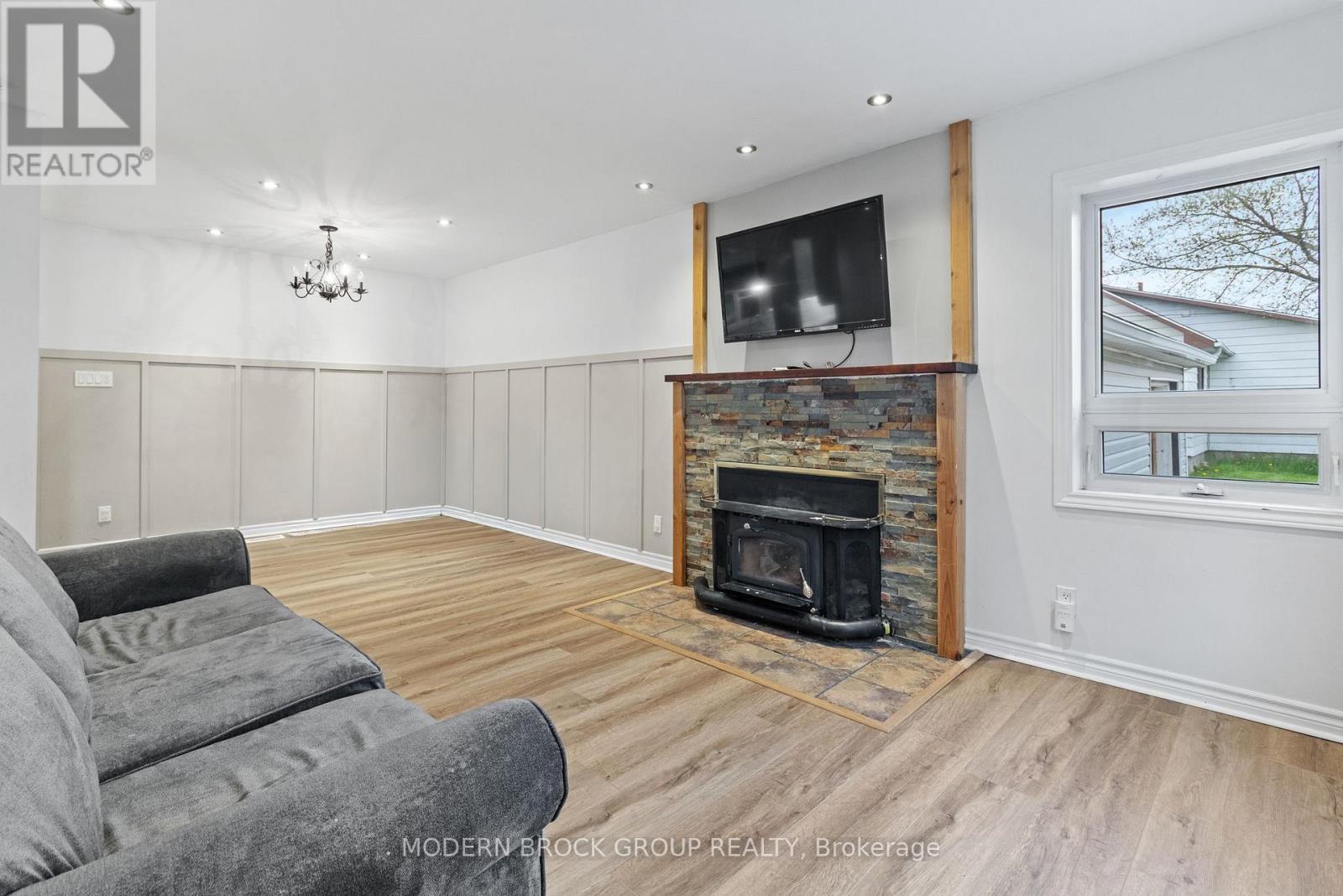 1055 COUNTY ROAD 15 ROAD - 16