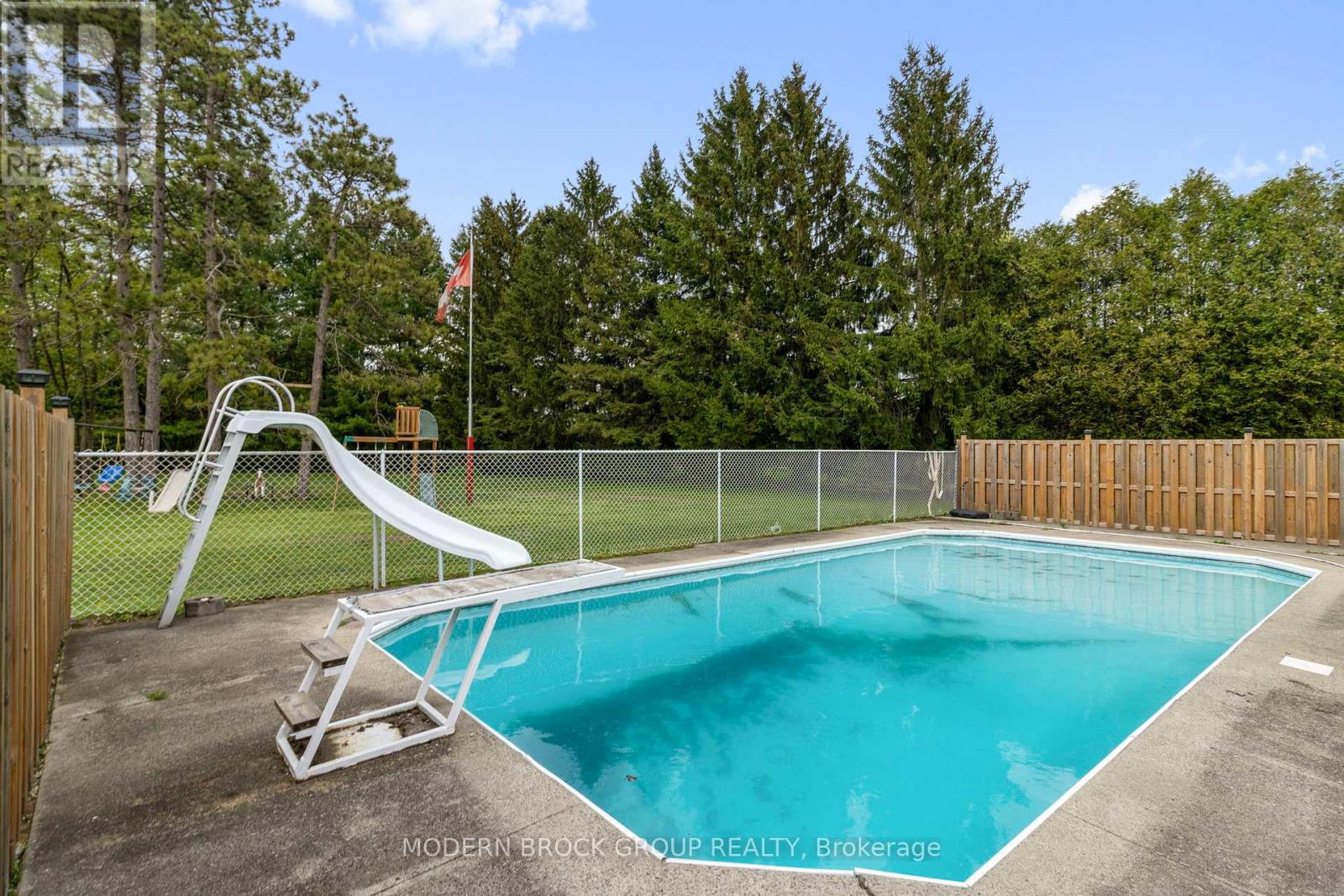 1055 COUNTY ROAD 15 ROAD - 35