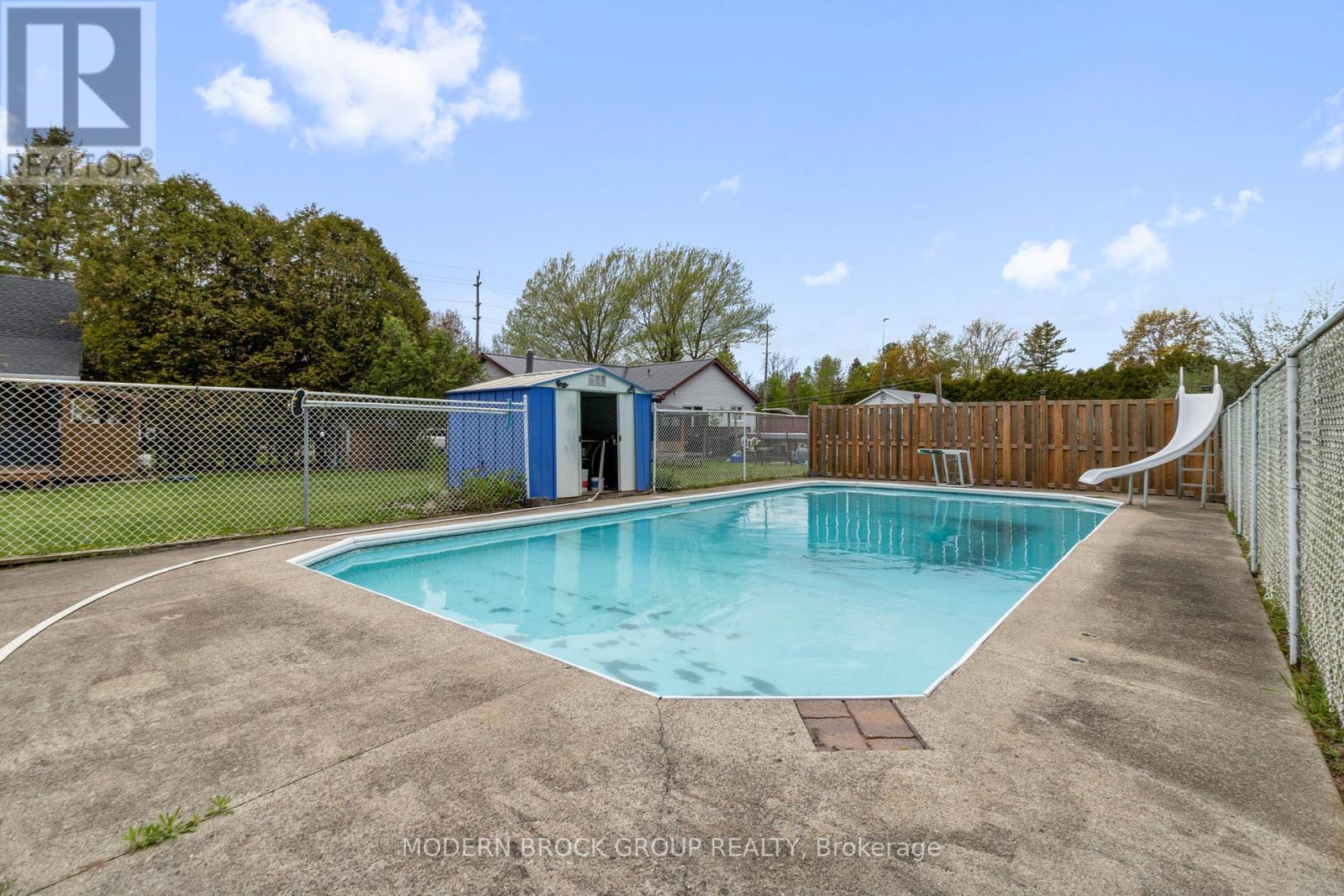 1055 COUNTY ROAD 15 ROAD - 39