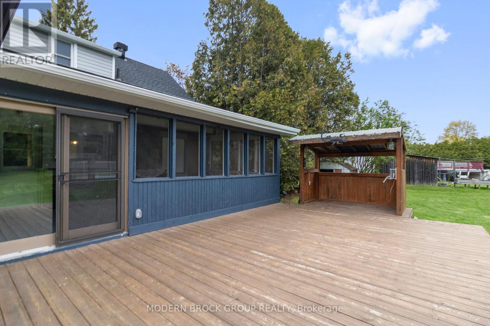 1055 COUNTY ROAD 15 ROAD - 42