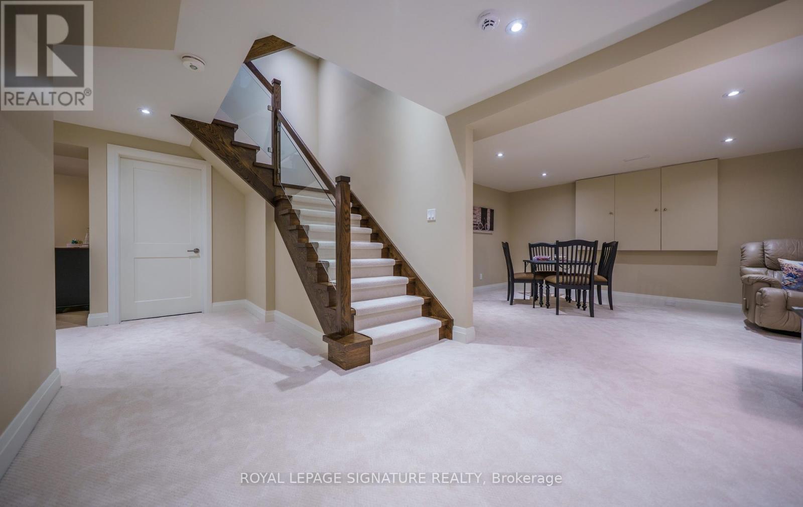 12 ABBEYWOOD TRAIL - 29