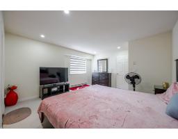 18162 69 Avenue, Surrey, BC V3S9C7 Photo 6
