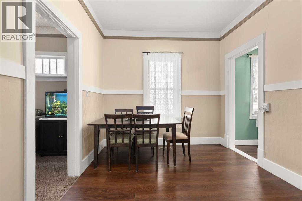 946 Queen Street SE - 9