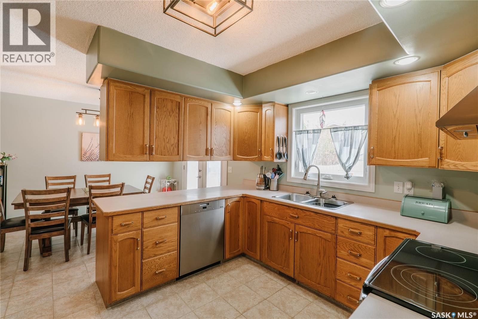 542 Bornstein TERRACE - 7