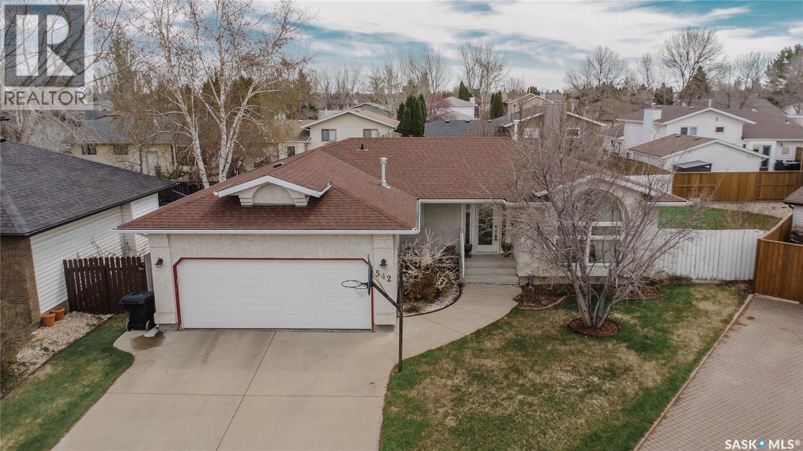 542 Bornstein TERRACE - 2