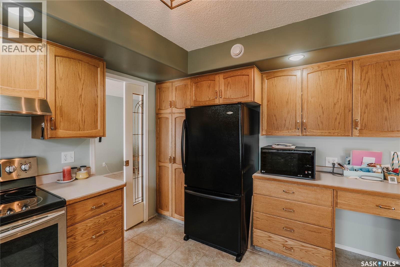 542 Bornstein TERRACE - 9