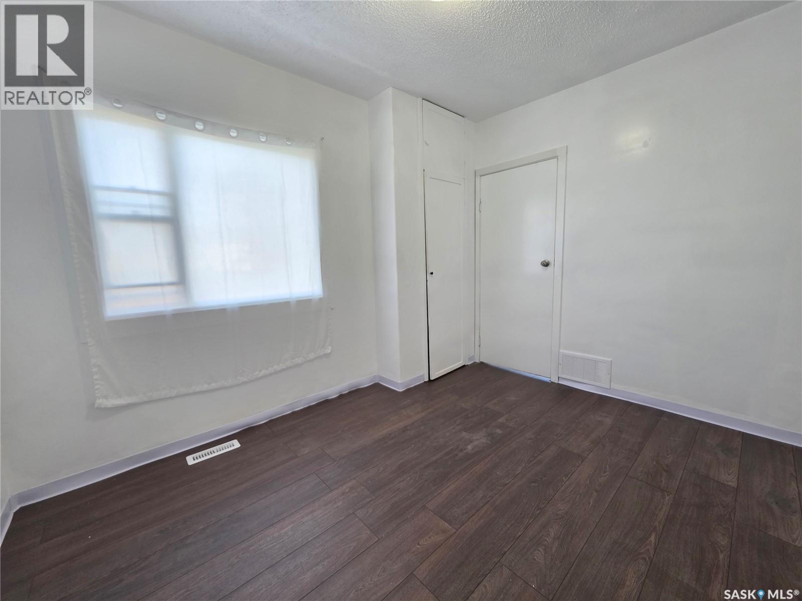 478 3rd AVENUE NW - 6
