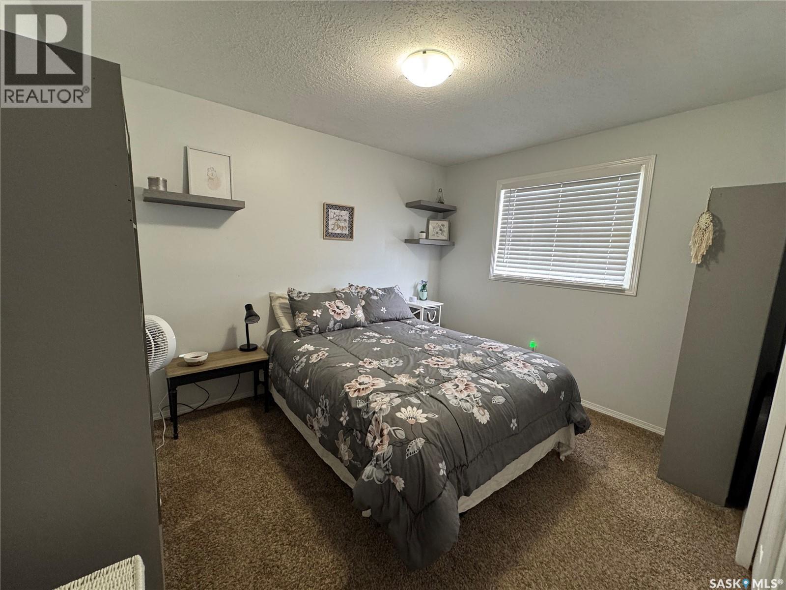 43 Marshall CRESCENT - 19