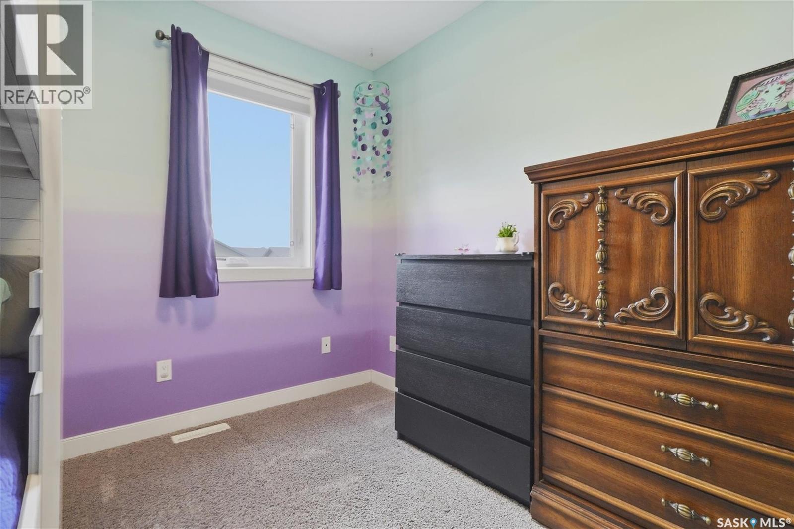 530 Maple CRESCENT - 28