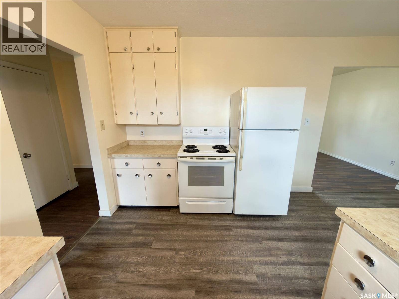 233 23rd STREET W - 7