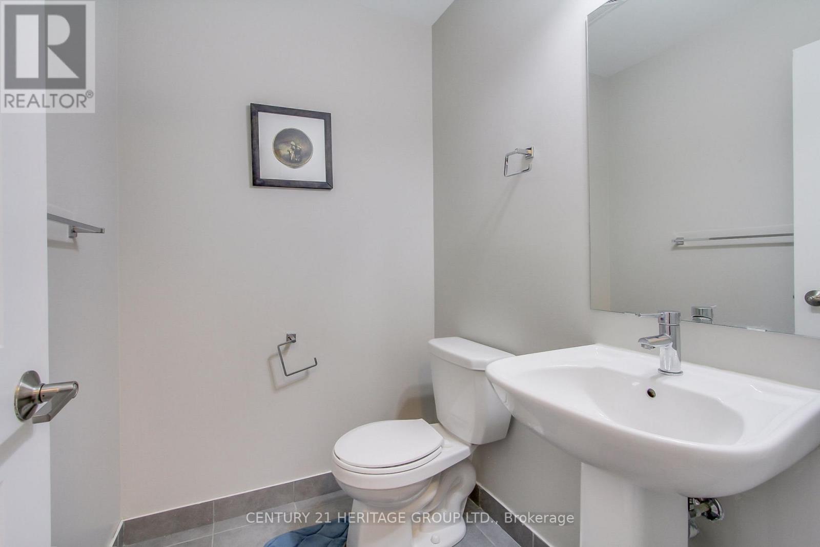 #250 555 WILLIAM GRAHAM DRIVE - 19