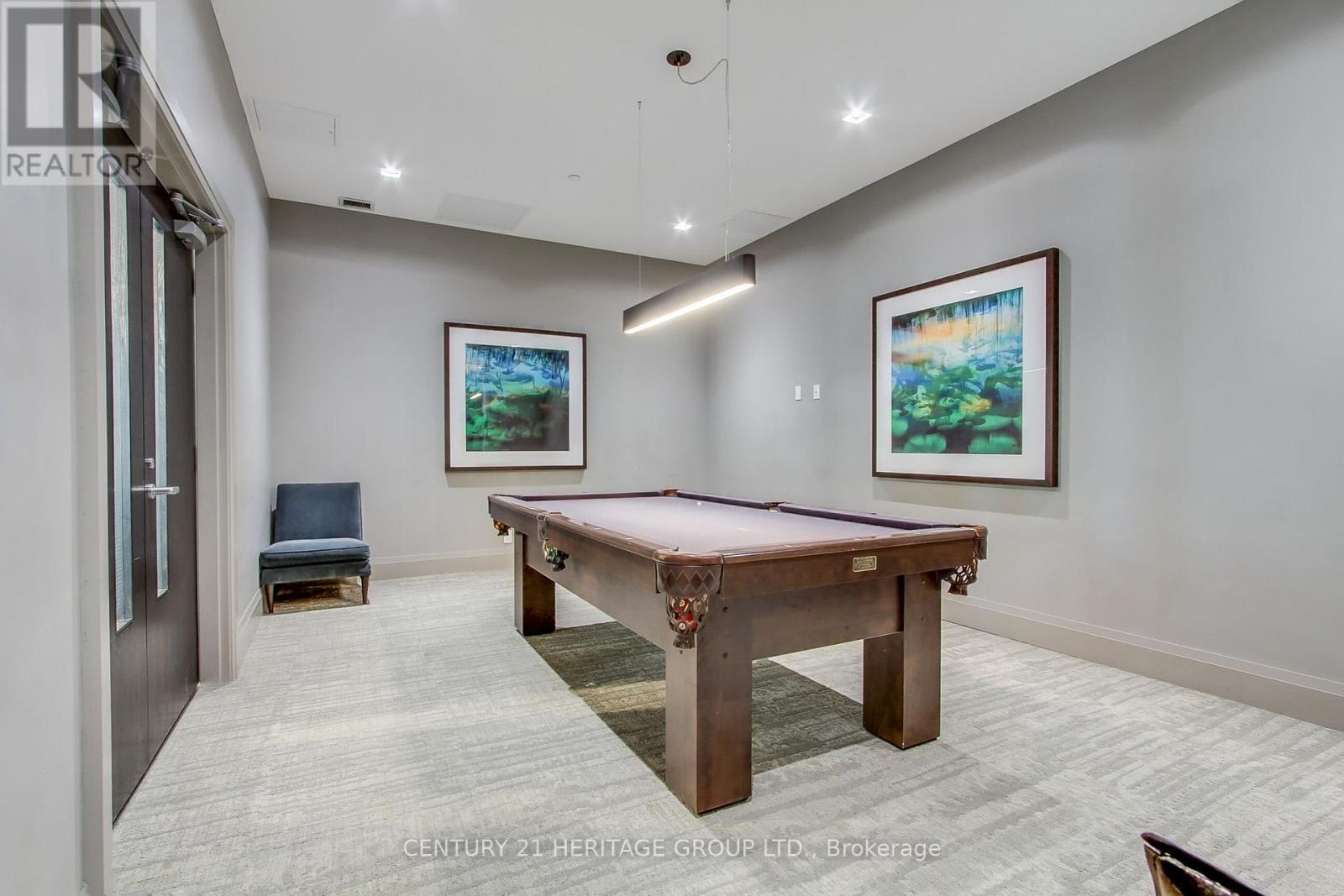 #250 555 WILLIAM GRAHAM DRIVE - 27