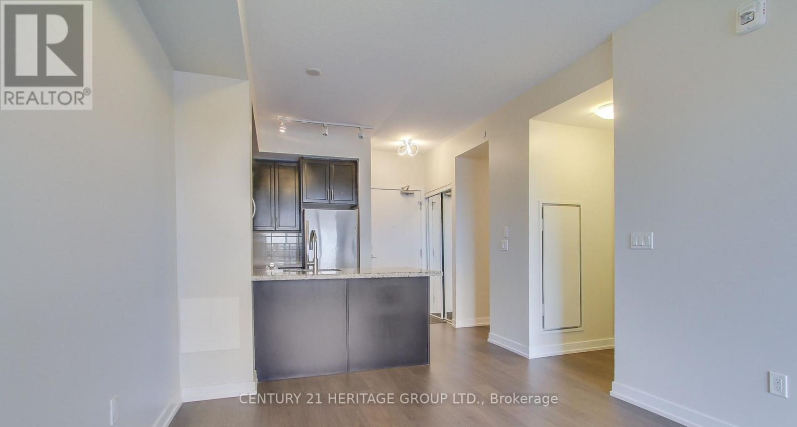 #250 555 WILLIAM GRAHAM DRIVE - 8