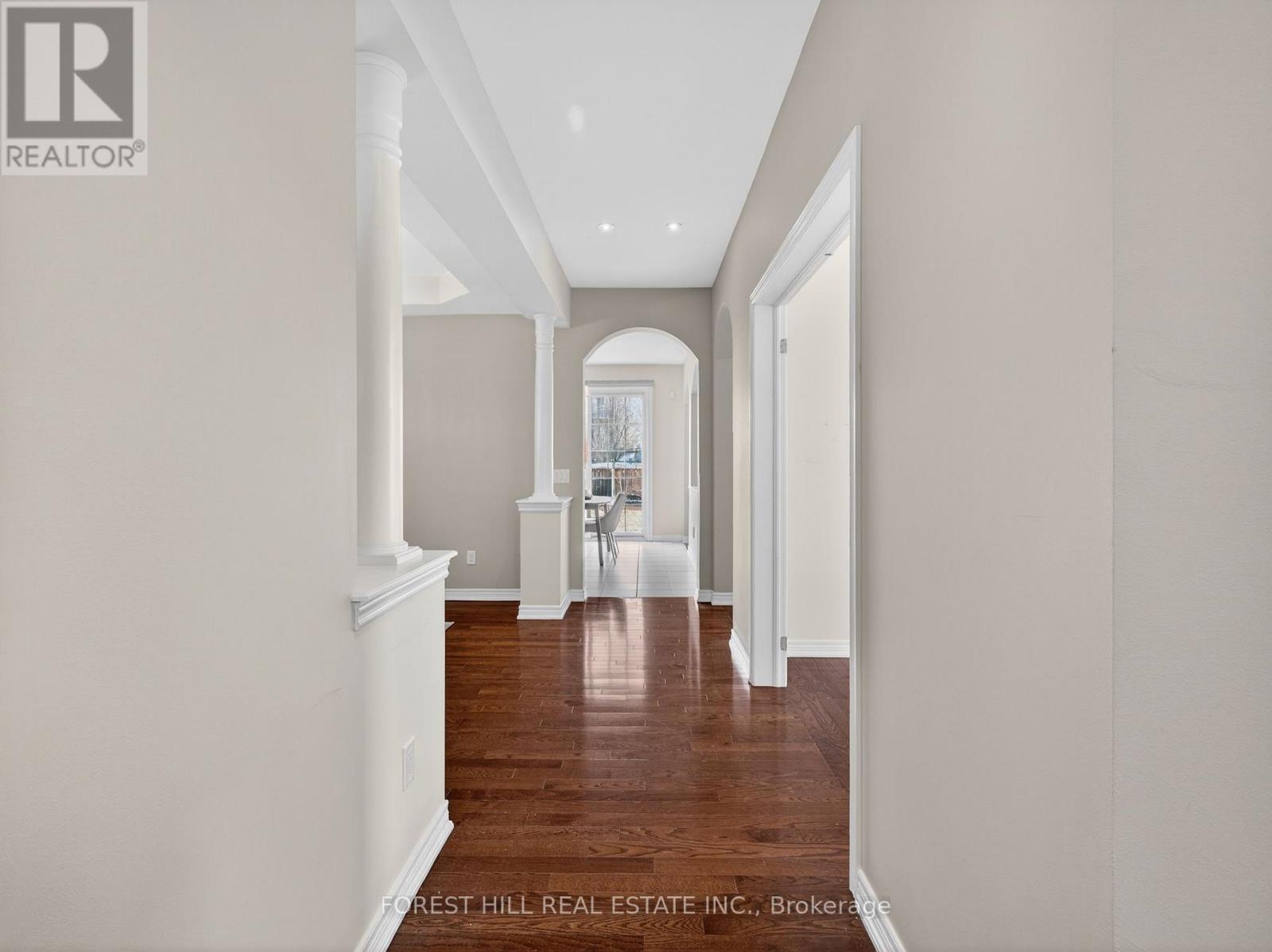 22 MCCOMBE LANE - 9