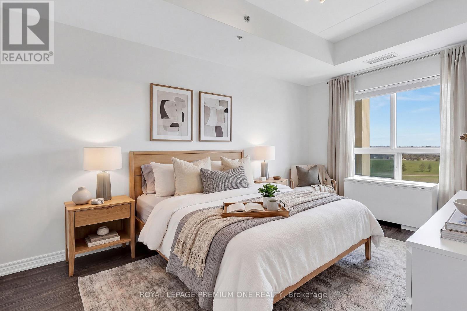 #508 1419 COSTIGAN ROAD - 1